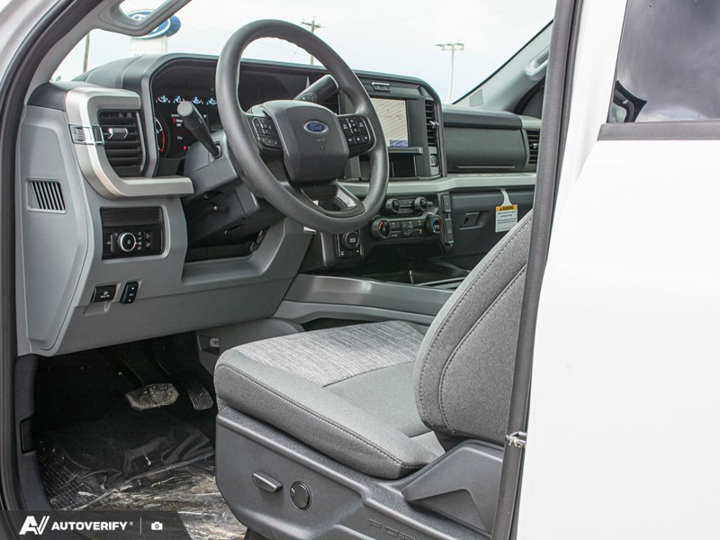 NEW 2026 Ford F-350 Super Duty XLT - Oxford White Exterior / MEDIUM DARK SLATE CLOTH Interior - $87,264 - Stock #D60619 - VIN 1FT8W3BT2TEE86652 - Photo 13