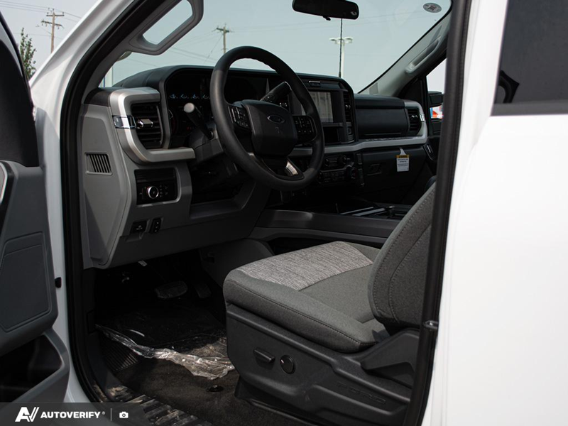 NEW 2026 Ford F-350 Super Duty XLT - Oxford White Exterior / MEDIUM DARK SLATE CLOTH Interior - $87,264 - Stock #D60708 - VIN 1FT8W3BT8TEF28290 - Photo 13