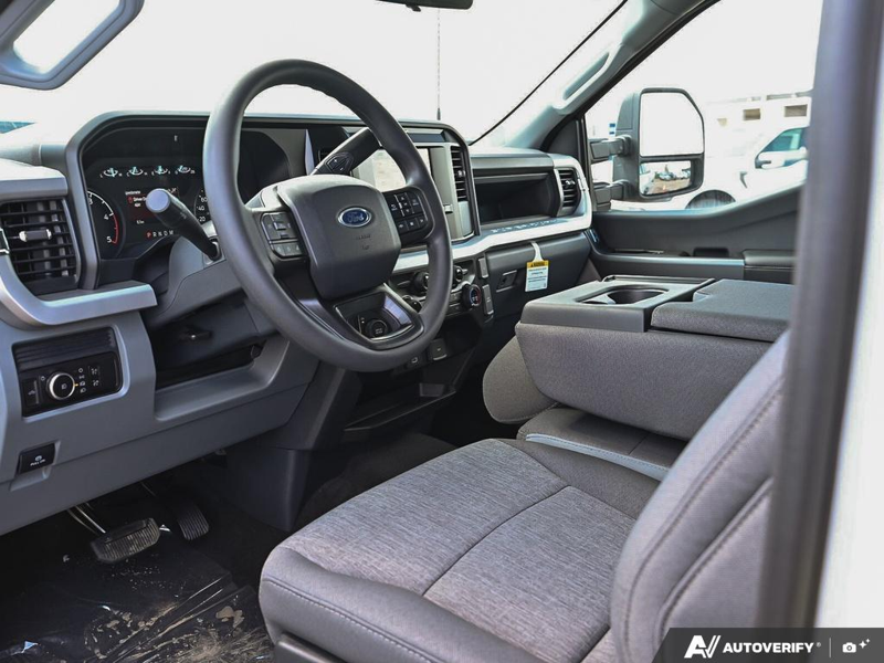 NEW 2026 Ford F-350 Super Duty STX - Avalanche Exterior / MED DARK SLATE VINYL Interior - $84,949 - Stock #E60791 - VIN 1FT8W3BT0TEE76993 - Photo 13