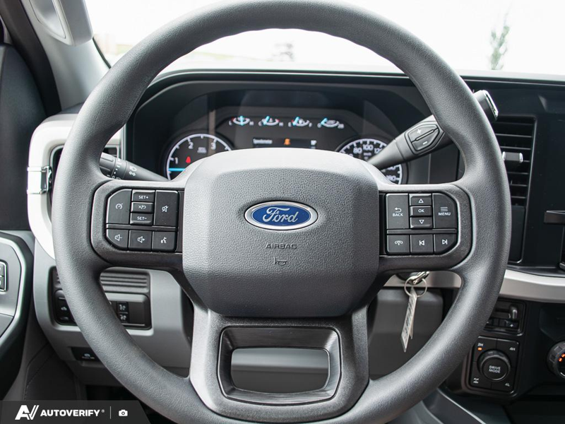 NEW 2026 Ford F-350 Super Duty XLT - Oxford White Exterior / MEDIUM DARK SLATE CLOTH Interior - $87,264 - Stock #D60619 - VIN 1FT8W3BT2TEE86652 - Photo 14
