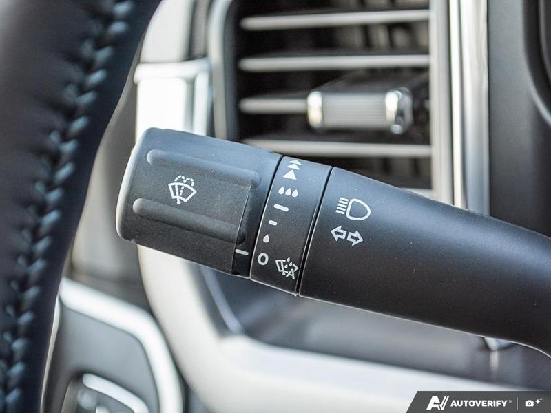 NEW 2026 Ford F-350 Super Duty Platinum Tremor - Carbonized Grey Metallic Exterior / BLACK ONYX/BLUE LEATHER Interior - $128,953 - Stock #E60491 - VIN 1FT8W3BM2TED99973 - Photo 16