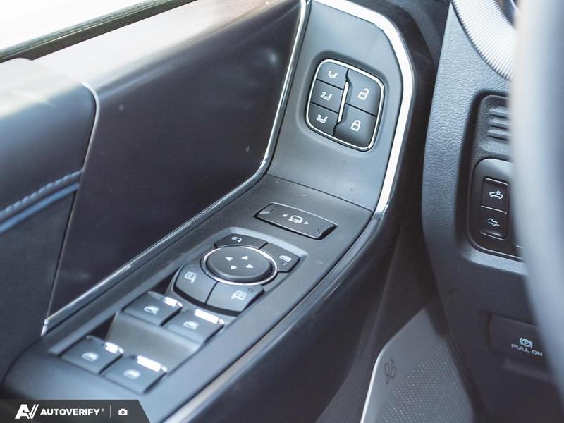 NEW 2026 Ford F-350 Super Duty Platinum - Agate Black Exterior / BLACK ONYX/BLUE LEATHER Interior - $125,361 - Stock #D60412 - VIN 1FT8W3BM0TEE29438 - Photo 17