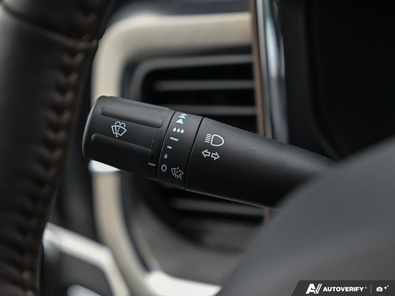 NEW 2026 Ford F-350 Super Duty King Ranch DRW - Agate Black/marsh Grey Accent Exterior / JAVA LEATHER Interior - $127,903 - Stock #E60579 - VIN 1FT8W3DMXTEE36829 - Photo 16