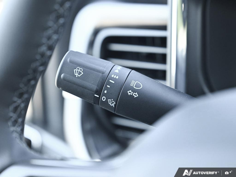 NEW 2026 Ford F-350 Super Duty Lariat - Agate Black Exterior / BLACK ONYX ACTIVEX Interior - $109,922 - Stock #E60755 - VIN 1FT8W3BT9TEE72621 - Photo 16
