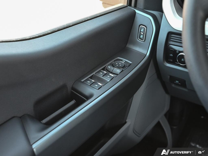NEW 2026 Ford F-350 Super Duty STX - Agate Black Exterior / MED DARK SLATE VINYL Interior - $86,949 - Stock #E60790 - VIN 1FT8W3BT2TEE74016 - Photo 17