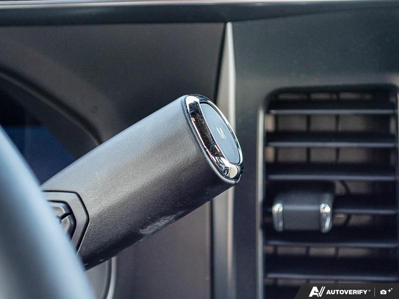 NEW 2026 Ford F-350 Super Duty Platinum Tremor - Carbonized Grey Metallic Exterior / BLACK ONYX/BLUE LEATHER Interior - $128,953 - Stock #E60491 - VIN 1FT8W3BM2TED99973 - Photo 19