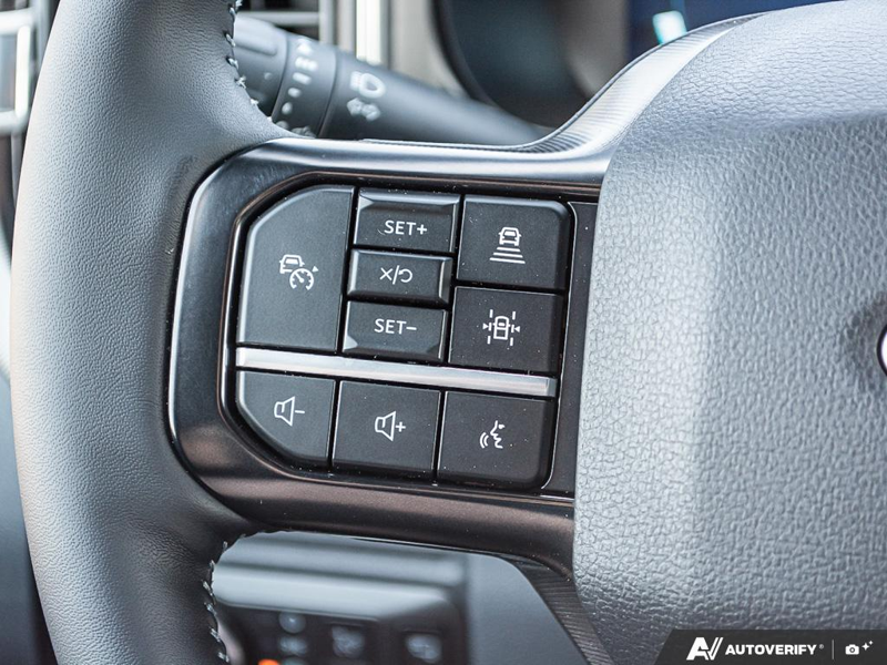 NEW 2026 Ford F-350 Super Duty Platinum Long Box - Agate Black Exterior / BLACK ONYX/BLUE LEATHER Interior - $124,898 - Stock #E60376 - VIN 1FT8W3BM2TED95941 - Photo 18