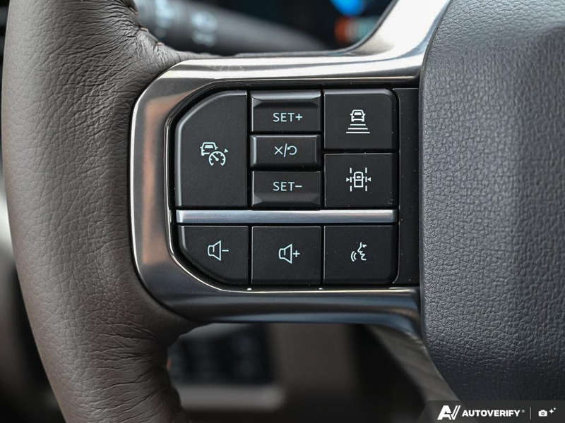 NEW 2026 Ford F-350 Super Duty King Ranch DRW - Agate Black/marsh Grey Accent Exterior / JAVA LEATHER Interior - $127,903 - Stock #E60579 - VIN 1FT8W3DMXTEE36829 - Photo 18