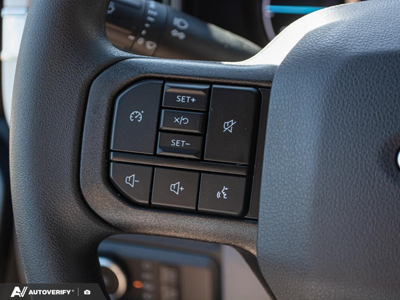 NEW 2026 Ford F-350 Super Duty XLT - Oxford White Exterior / MEDIUM DARK SLATE CLOTH Interior - $86,242 - Stock #D60600 - VIN 1FT8W3BT4TEE82327 - Photo 18