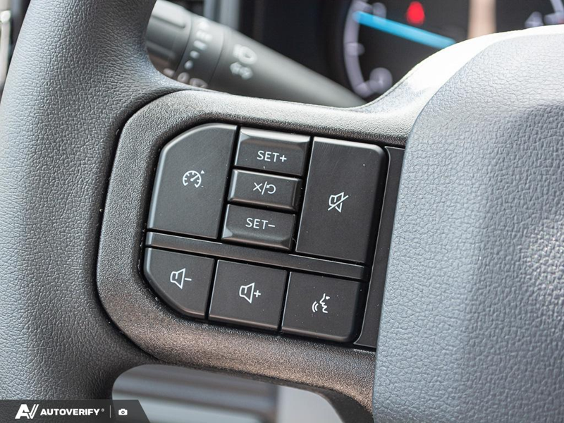 NEW 2026 Ford F-350 Super Duty XLT - Oxford White Exterior / MEDIUM DARK SLATE CLOTH Interior - $91,707 - Stock #D60648 - VIN 1FT8W3DT9TEF02228 - Photo 18
