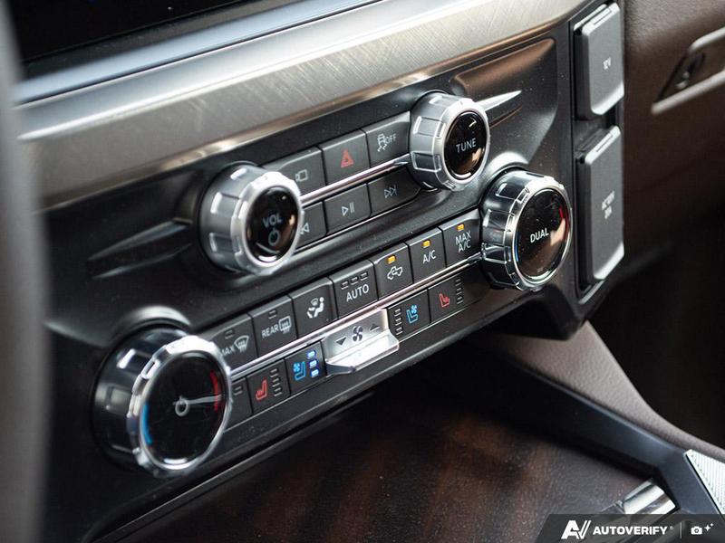 NEW 2026 Ford F-350 Super Duty King Ranch Tremor - Argon Blue/marsh Grey Exterior / JAVA LEATHER Interior - $135,067 - Stock #E60597 - VIN 1FT8W3BM6TEE28133 - Photo 20