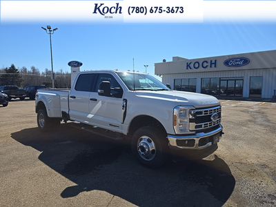 NEW 2026 Ford F-350 Super Duty XLT - Oxford White Exterior - $96,610 - Stock #A26124 - VIN 1FT8W3DT0TED88927