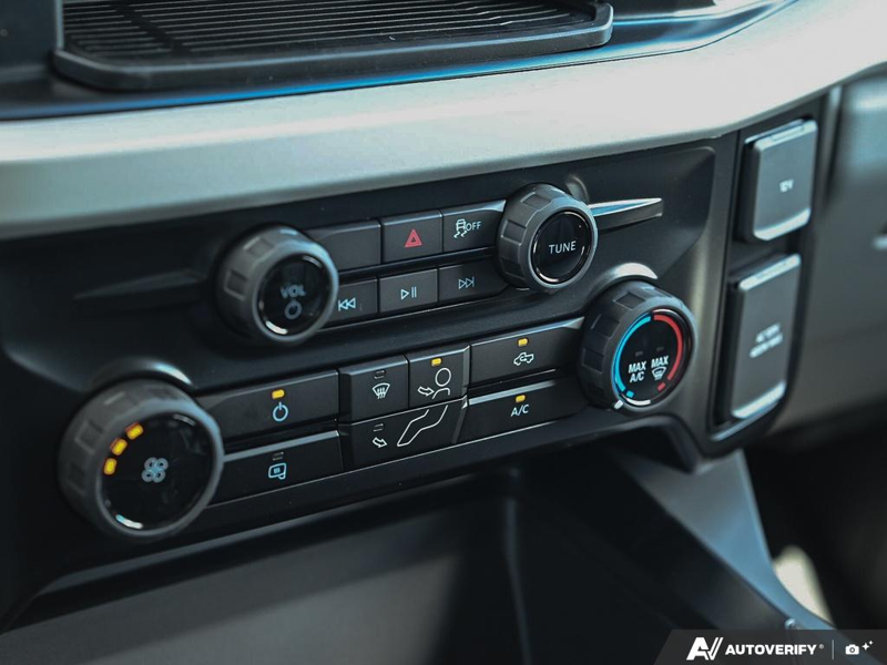 NEW 2026 Ford F-350 Super Duty XLT DRW - Oxford White Exterior / MEDIUM DARK SLATE CLOTH Interior - $91,954 - Stock #E60757 - VIN 1FT8W3DT2TEE82498 - Photo 20