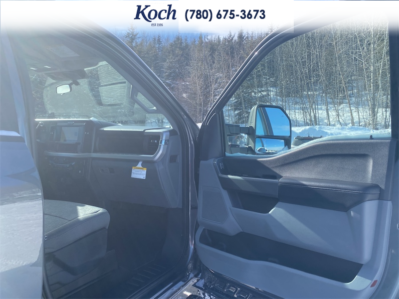 NEW 2026 Ford F-350 Super Duty XL - Carbonized Grey Metallic Exterior / MEDIUM DARK SLATE CLOTH Interior - $93,974 - Stock #A26131 - VIN 1FT8W3BT4TED60504 - Photo 21