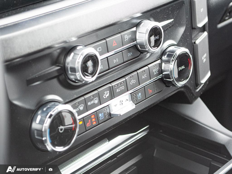 NEW 2026 Ford F-350 Super Duty Platinum - Agate Black Exterior / BLACK ONYX/BLUE LEATHER Interior - $124,261 - Stock #D60306 - VIN 1FT8W3BM5TED97599 - Photo 21