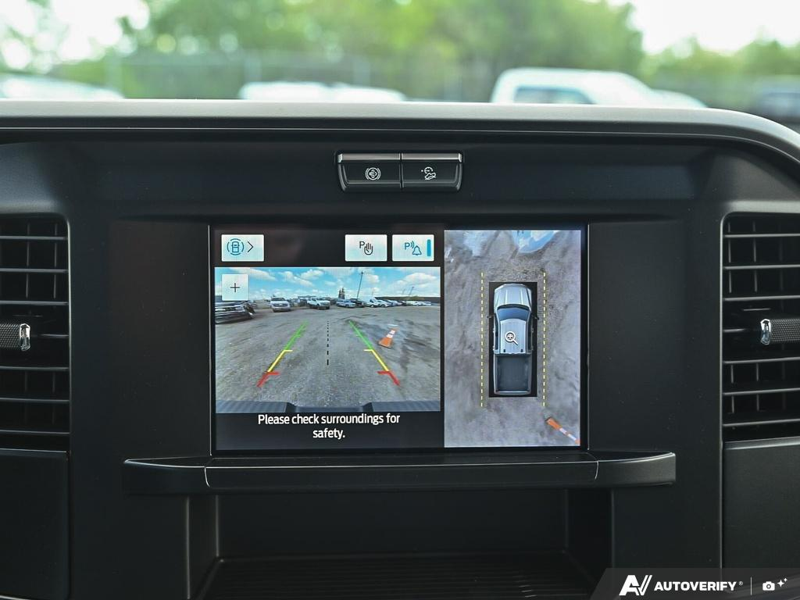 NEW 2026 Ford F-350 Super Duty STX - Avalanche Exterior / MED DARK SLATE VINYL Interior - $84,949 - Stock #E60791 - VIN 1FT8W3BT0TEE76993 - Photo 21