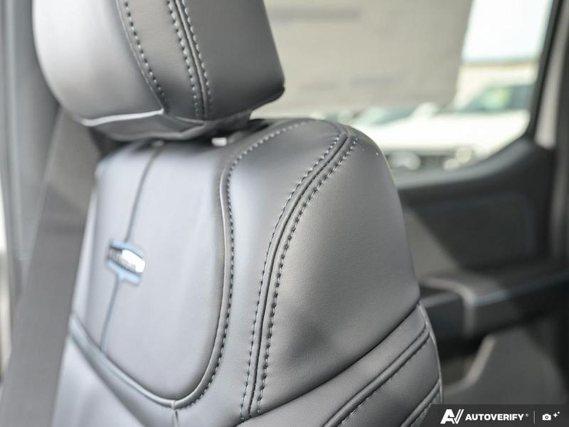 NEW 2026 Ford F-350 Super Duty Platinum - Star White Tri-coat Metallic Exterior / BLACK ONYX/BLUE LEATHER Interior - $125,528 - Stock #E60392 - VIN 1FT8W3BT6TED89079 - Photo 23