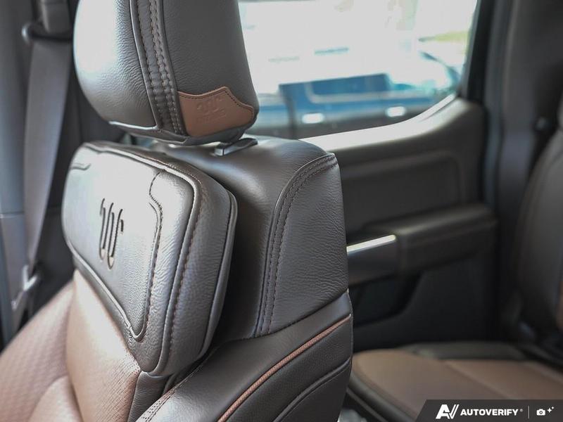 NEW 2026 Ford F-350 Super Duty King Ranch - Agate Black/marsh Grey Accent Exterior / JAVA LEATHER Interior - $130,912 - Stock #E60649 - VIN 1FT8W3BM1TEE28377 - Photo 23