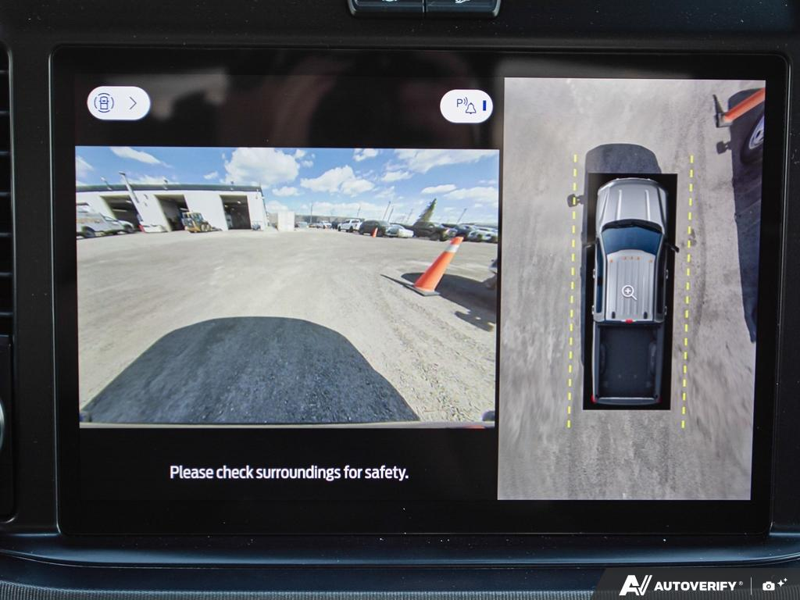 NEW 2026 Ford F-350 Super Duty Platinum Tremor - Agate Black Exterior / BLACK ONYX/BLUE LEATHER Interior - $139,753 - Stock #E60283 - VIN 1FT8W3BM8TED60496 - Photo 22