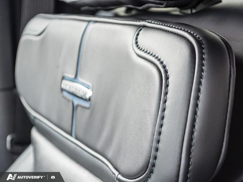 NEW 2026 Ford F-350 Super Duty Platinum - Star White Tri-coat Metallic Exterior / BLACK ONYX/BLUE LEATHER Interior - $131,716 - Stock #D60358 - VIN 1FT8W3BM1TEE07738 - Photo 24