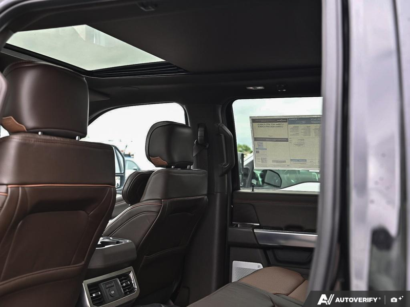 NEW 2026 Ford F-350 Super Duty King Ranch DRW - Agate Black/marsh Grey Accent Exterior / JAVA LEATHER Interior - $127,903 - Stock #E60579 - VIN 1FT8W3DMXTEE36829 - Photo 24