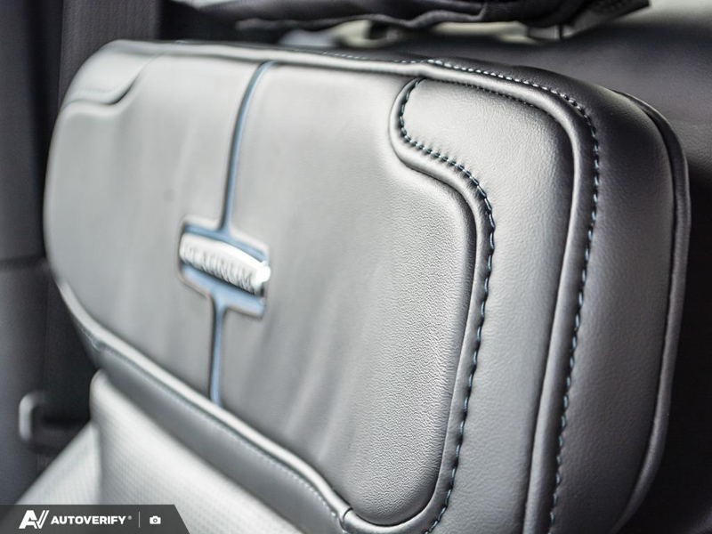 NEW 2026 Ford F-350 Super Duty Platinum - Star White Tri-coat Metallic Exterior / BLACK ONYX/BLUE LEATHER Interior - $130,416 - Stock #D60358 - VIN 1FT8W3BM1TEE07738 - Photo 24
