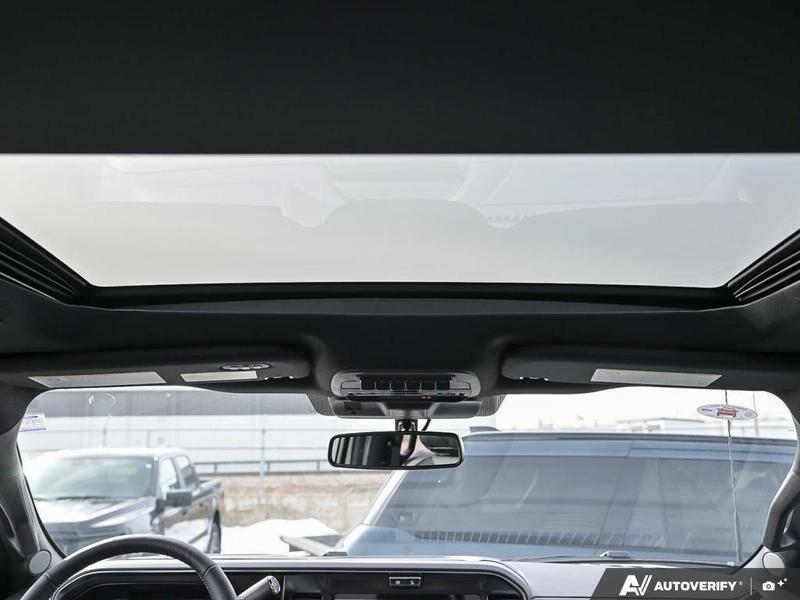 NEW 2026 Ford F-350 Super Duty Platinum - Star White Tri-coat Metallic Exterior / BLACK ONYX/BLUE LEATHER Interior - $125,528 - Stock #E60392 - VIN 1FT8W3BT6TED89079 - Photo 26