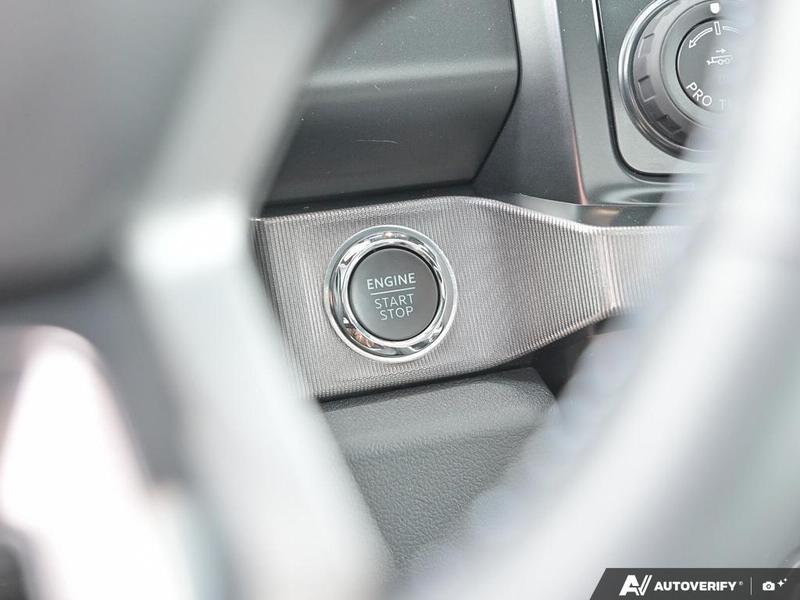 NEW 2026 Ford F-350 Super Duty Platinum - Star White Tri-coat Metallic Exterior / BLACK ONYX/BLUE LEATHER Interior - $125,528 - Stock #E60392 - VIN 1FT8W3BT6TED89079 - Photo 27