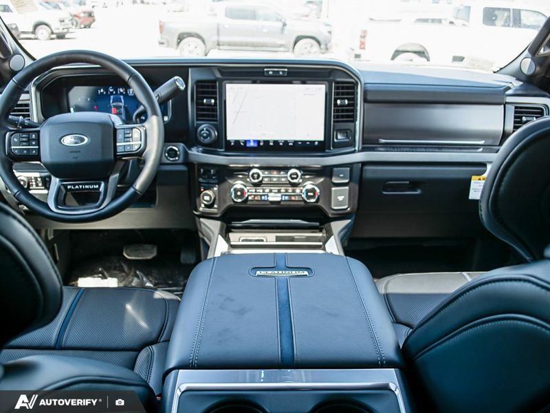NEW 2026 Ford F-350 Super Duty Platinum - Star White Tri-coat Metallic Exterior / BLACK ONYX/BLUE LEATHER Interior - $124,067 - Stock #D60638 - VIN 1FT8W3BM4TEE13999 - Photo 26
