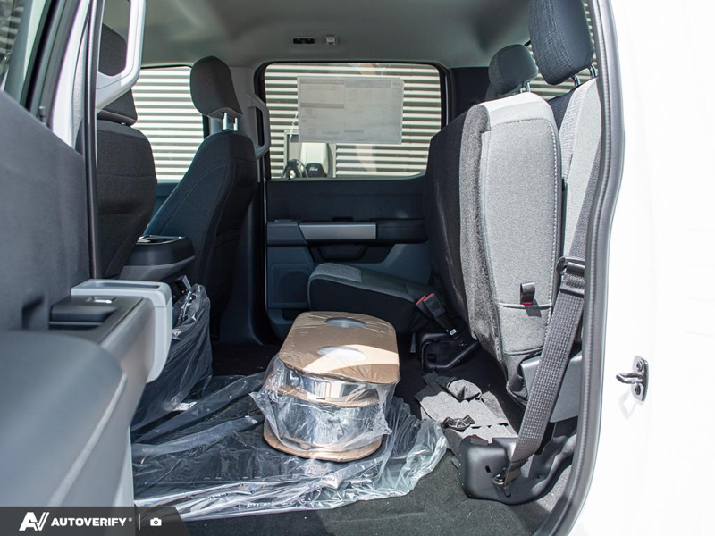 NEW 2026 Ford F-350 Super Duty XLT - Oxford White Exterior / MEDIUM DARK SLATE CLOTH Interior - $91,707 - Stock #D60648 - VIN 1FT8W3DT9TEF02228 - Photo 26