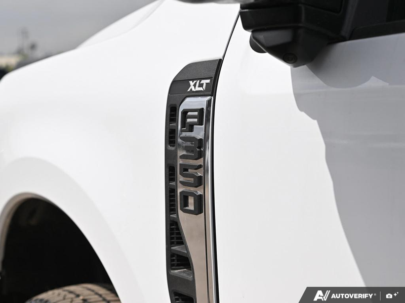 NEW 2026 Ford F-350 Super Duty XLT DRW - Oxford White Exterior / MEDIUM DARK SLATE CLOTH Interior - $97,219 - Stock #E60441 - VIN 1FT8W3DT0TED88541 - Photo 27