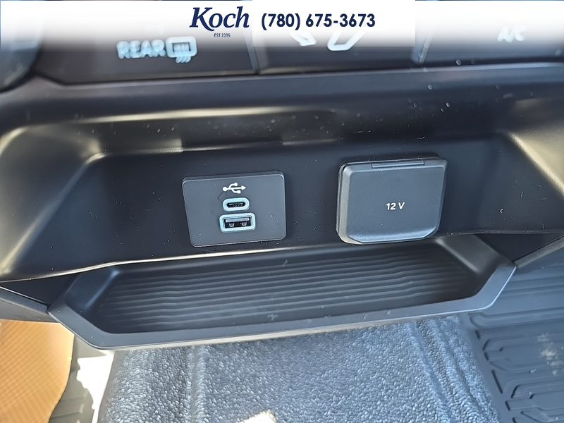 NEW 2026 Ford F-350 Super Duty XLT - Oxford White Exterior / MEDIUM DARK SLATE CLOTH Interior - $96,610 - Stock #A26124 - VIN 1FT8W3DT0TED88927 - Photo 27