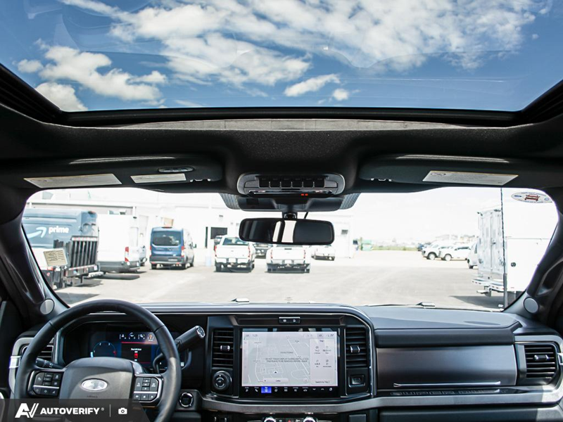 NEW 2026 Ford F-350 Super Duty Platinum - Agate Black Metallic Exterior / BLACK ONYX/PLATINUM BLUE, UNIQUE PLATINUM LEATHER 40/CONSOLE/40 Interior - $122,340 - Stock #D60703 - VIN 1FT8W3BM4TED65193 - Photo 27