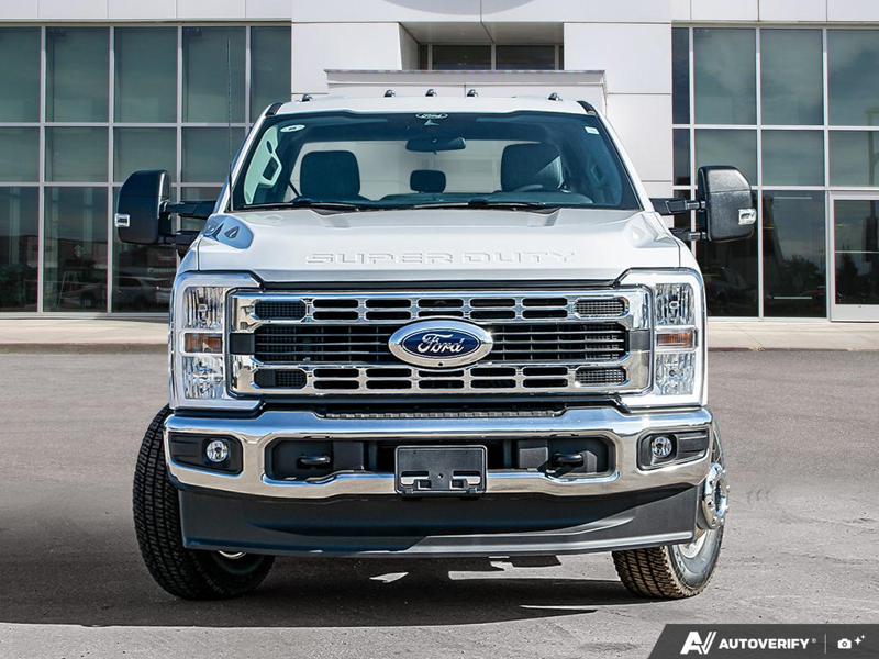 NEW 2026 Ford F-350 Super Duty XLT DRW - Oxford White Exterior / MEDIUM DARK SLATE CLOTH Interior - $93,919 - Stock #E60466 - VIN 1FT8W3DT3TEE00083 - Photo 2