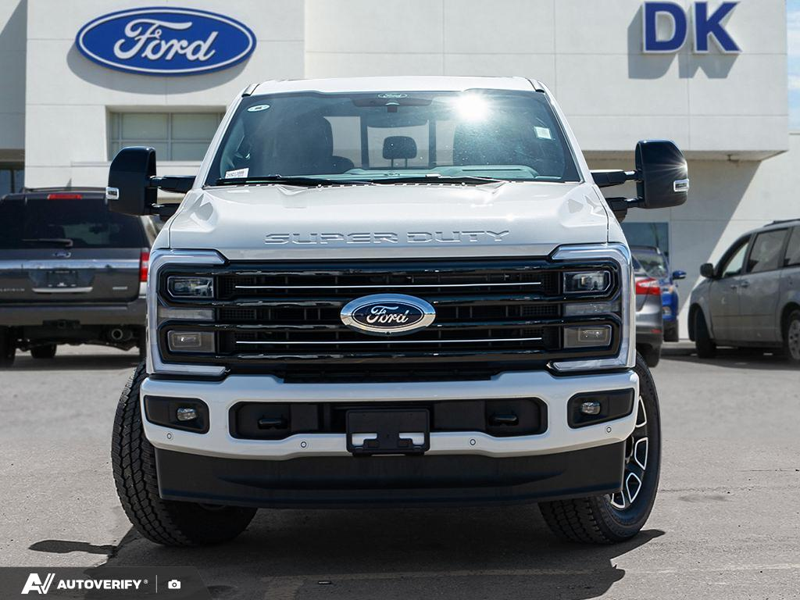 NEW 2026 Ford F-350 Super Duty Platinum - Star White Tri-coat Metallic Exterior / BLACK ONYX/BLUE LEATHER Interior - $124,067 - Stock #D60638 - VIN 1FT8W3BM4TEE13999 - Photo 2