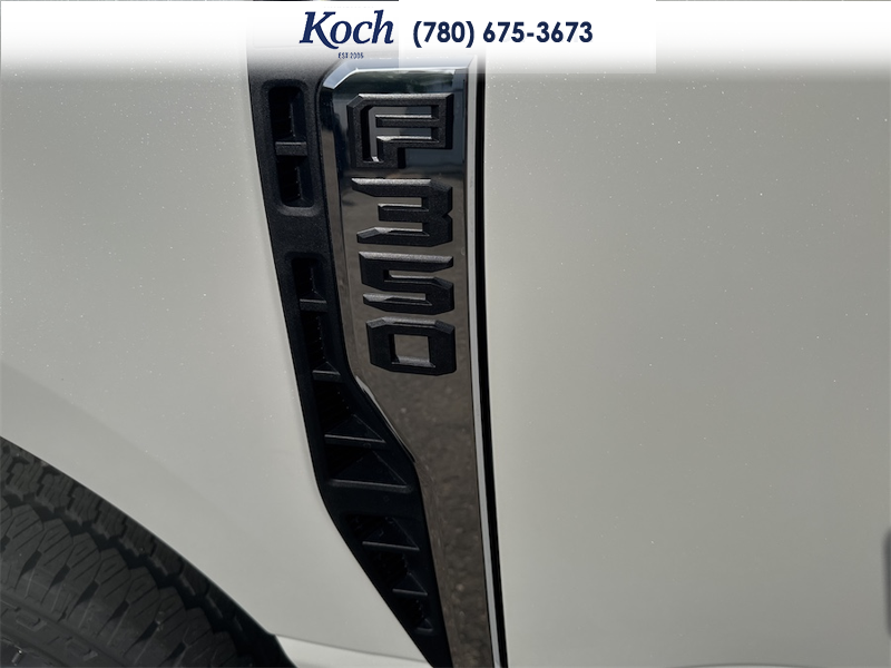 NEW 2026 Ford F-350 Super Duty Lariat - Star White Tri-Coat Exterior / BAJA, FRONT ACTIVEX TRIMMED 40/CONSOLE/40 SEATS Interior - $116,478 - Stock #A26239 - VIN 1FT8W3BT8TEF40116 - Photo 36