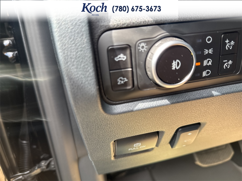 NEW 2026 Ford F-350 Super Duty Lariat - Agate Black Exterior / BAJA LEATHER TRIM Interior - $110,768 - Stock #A26168 - VIN 1FT8W3BT5TEE59106 - Photo 38