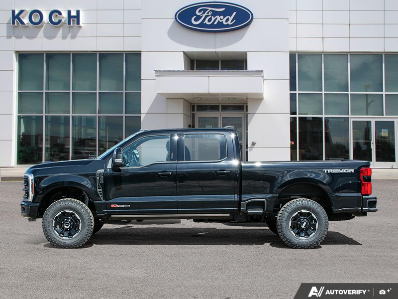 NEW 2026 Ford F-350 Super Duty Platinum Tremor - Agate Black Exterior / BLACK ONYX/BLUE LEATHER Interior - $139,753 - Stock #E60283 - VIN 1FT8W3BM8TED60496 - Photo 3