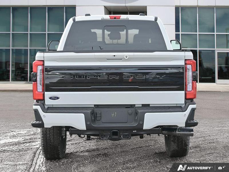 NEW 2026 Ford F-350 Super Duty Platinum - Star White Tri-coat Metallic Exterior / BLACK ONYX/BLUE LEATHER Interior - $125,528 - Stock #E60392 - VIN 1FT8W3BT6TED89079 - Photo 5
