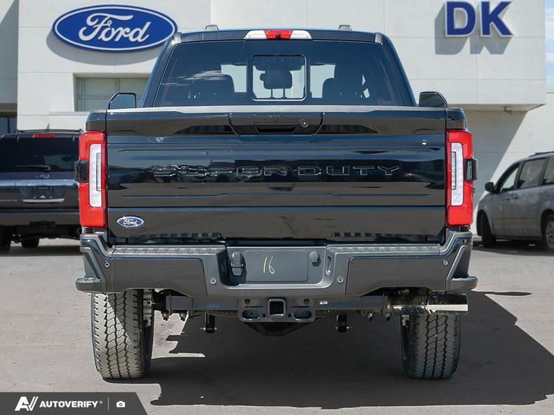NEW 2026 Ford F-350 Super Duty Platinum - Agate Black Exterior / BLACK ONYX/BLUE LEATHER Interior - $125,361 - Stock #D60412 - VIN 1FT8W3BM0TEE29438 - Photo 5