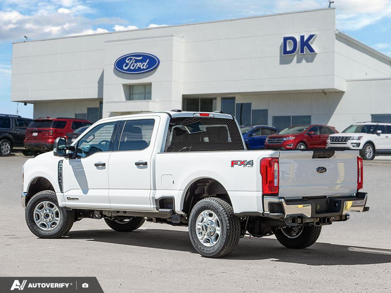 NEW 2026 Ford F-350 Super Duty XLT - Oxford White Exterior / MEDIUM DARK SLATE CLOTH Interior - $86,242 - Stock #D60600 - VIN 1FT8W3BT4TEE82327 - Photo 4