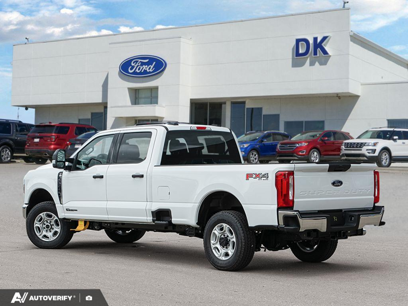 NEW 2026 Ford F-350 Super Duty XLT - Oxford White Exterior / MEDIUM DARK SLATE CLOTH Interior - $87,264 - Stock #D60619 - VIN 1FT8W3BT2TEE86652 - Photo 4