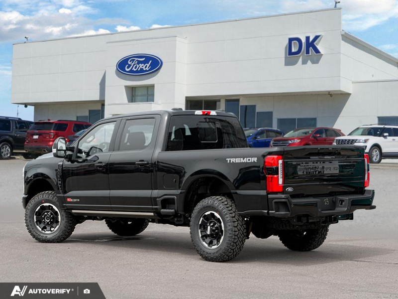 NEW 2026 Ford F-350 Super Duty Platinum - Agate Black Metallic Exterior / BLACK ONYX/PLATINUM BLUE, UNIQUE PLATINUM LEATHER 40/CONSOLE/40 Interior - $121,938 - Stock #D60753 - VIN 1FT8W3BMXTEE03297 - Photo 4