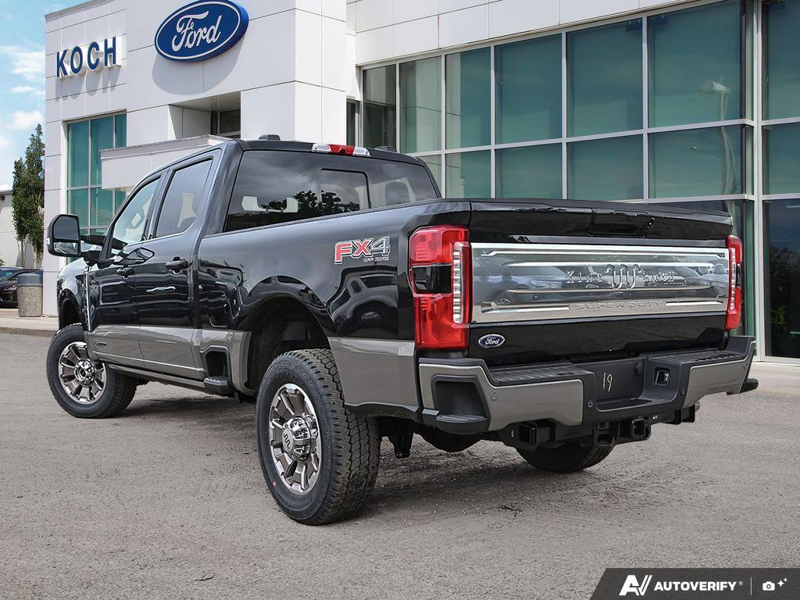 NEW 2026 Ford F-350 Super Duty King Ranch - Agate Black/marsh Grey Accent Exterior / JAVA LEATHER Interior - $124,162 - Stock #E60468 - VIN 1FT8W3BT3TEE05660 - Photo 4