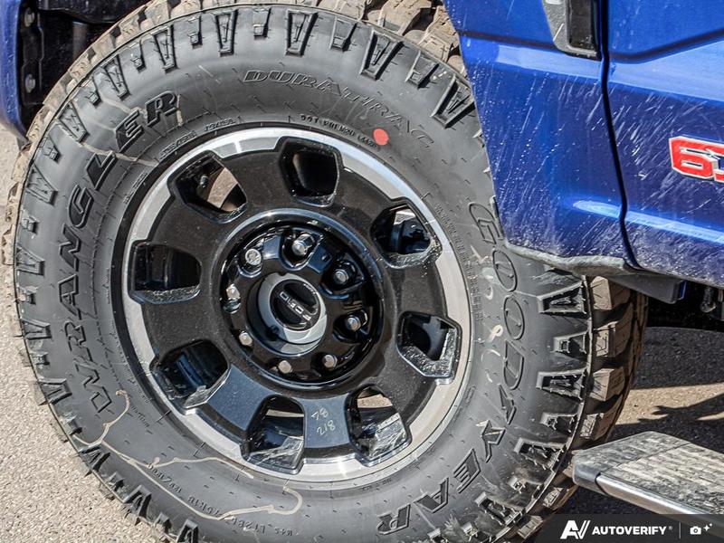 NEW 2026 Ford F-350 Super Duty Platinum - Argon Blue Metallic Exterior / BLACK ONYX/BLUE LEATHER Interior - $135,503 - Stock #E60534 - VIN 1FT8W3BMXTEE28331 - Photo 6