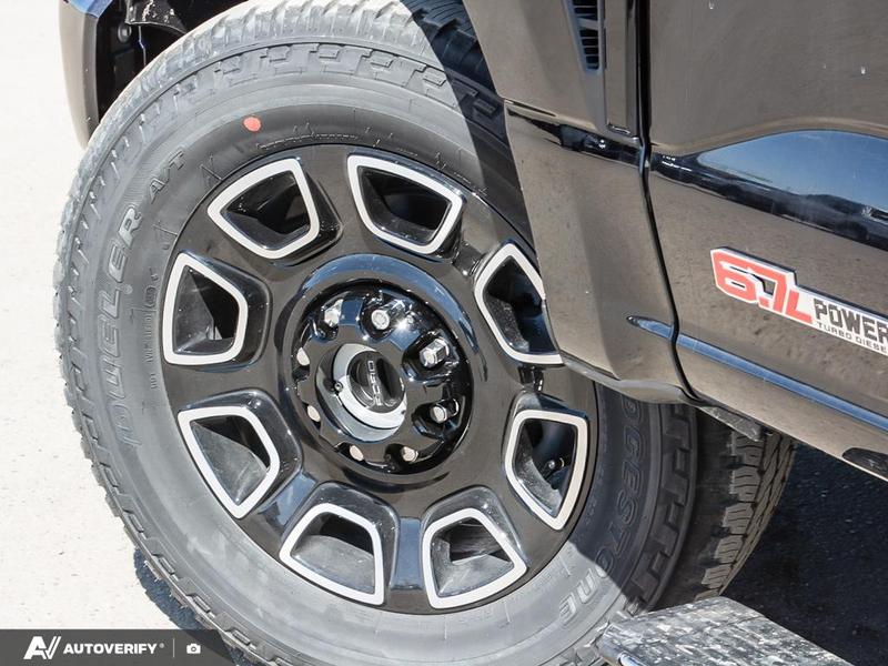 NEW 2026 Ford F-350 Super Duty Platinum - Agate Black Exterior / BLACK ONYX/BLUE LEATHER Interior - $125,361 - Stock #D60412 - VIN 1FT8W3BM0TEE29438 - Photo 6