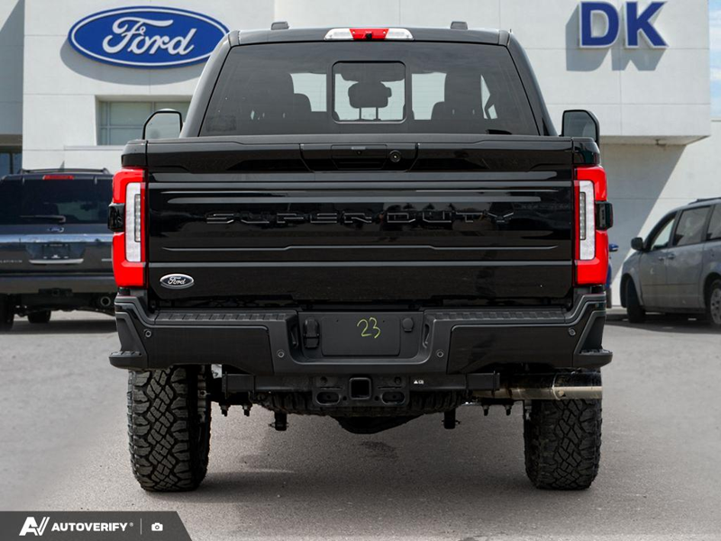 NEW 2026 Ford F-350 Super Duty Platinum - Agate Black Metallic Exterior / BLACK ONYX/PLATINUM BLUE, UNIQUE PLATINUM LEATHER 40/CONSOLE/40 Interior - $121,938 - Stock #D60753 - VIN 1FT8W3BMXTEE03297 - Photo 5