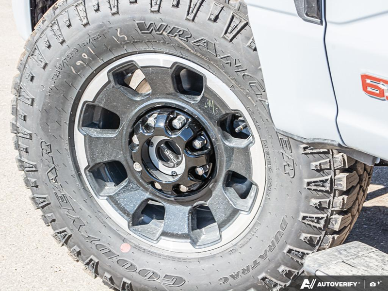 NEW 2026 Ford F-350 Super Duty Platinum Tremor - Glacier Gray Exterior / BLACK ONYX/BLUE LEATHER Interior - $128,753 - Stock #E60535 - VIN 1FT8W3BM7TEE28383 - Photo 6