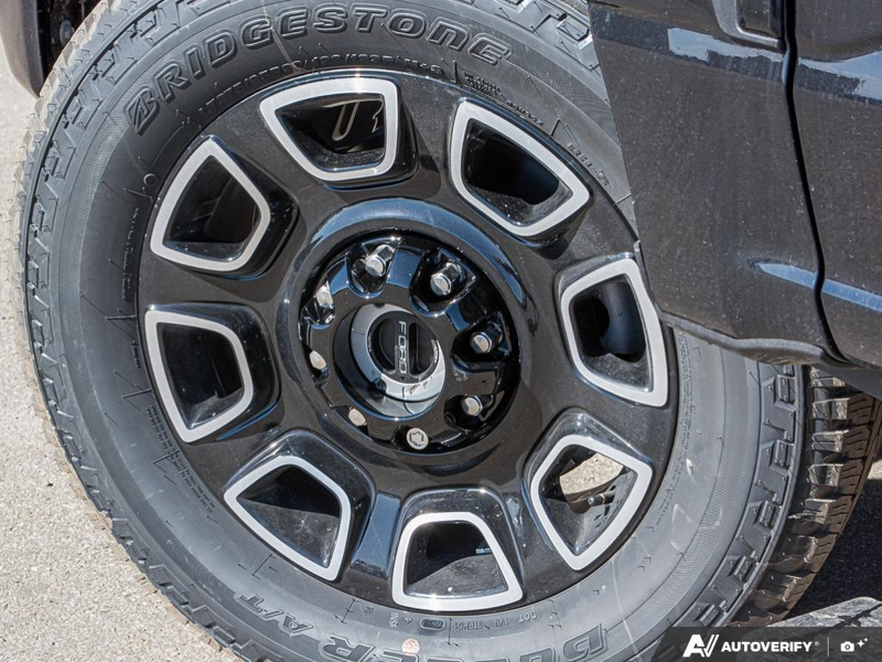 NEW 2026 Ford F-350 Super Duty Platinum - Agate Black Exterior / BLACK ONYX/BLUE LEATHER Interior - $122,798 - Stock #E60572 - VIN 1FT8W3BM9TEE28806 - Photo 6
