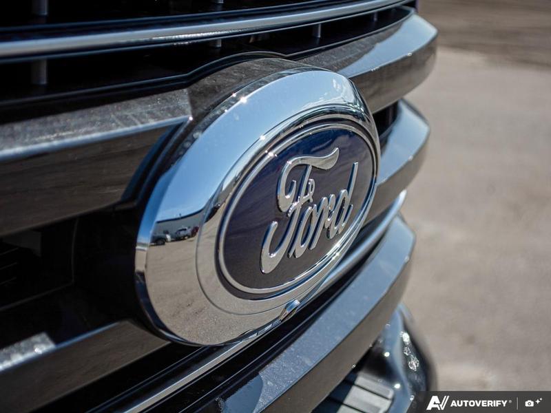 NEW 2026 Ford F-350 Super Duty Platinum - Agate Black Exterior / BLACK ONYX/BLUE LEATHER Interior - $122,298 - Stock #E60572 - VIN 1FT8W3BM9TEE28806 - Photo 9